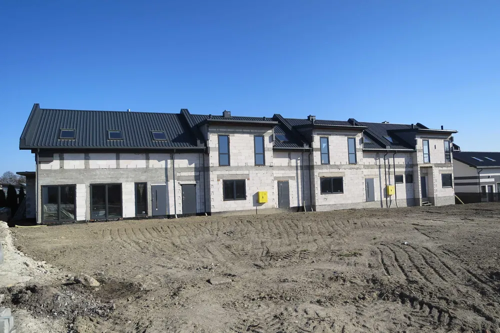 NOWE 4 Domy w zabudowie szeregowej