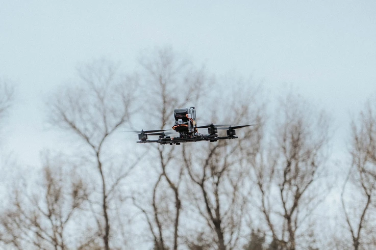 Technologia zmienia sektor bezpieczeństwa. Polska firma UMO wzmacnia branżę obronną