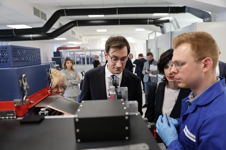 Linię pilotażową do produkcji ogniw bateryjnych za 9 mln zł uruchomił Łukasiewicz – IMN w Poznaniu