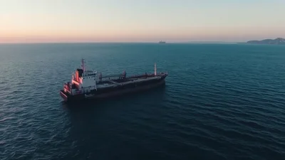 Zagrożenie na Morzu Śródziemnym: 9 krajów UE apeluje o pilne działania ws. uszkodzonego tankowca