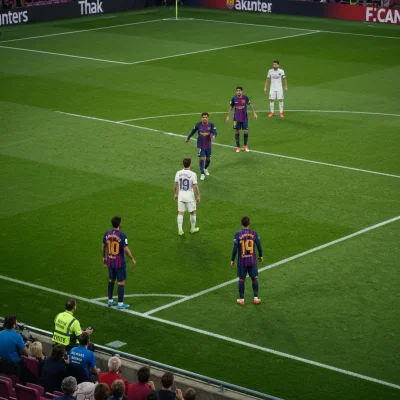 FC Barcelona ma tajną broń! Hiszpanie odkryli sekret Flicka. Lewandowski w centrum uwagi